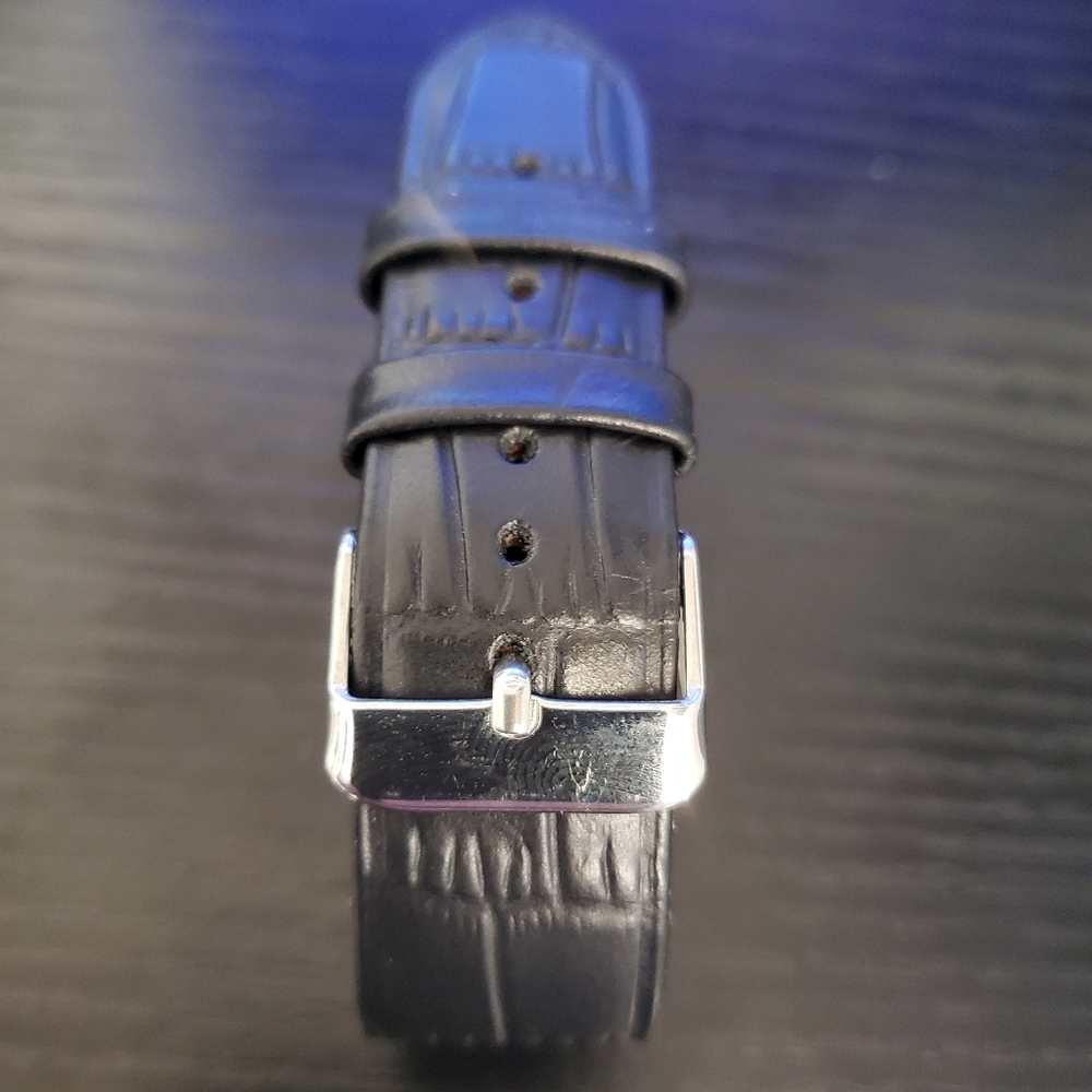 Seiko Silver Rectangular Dial Watch with Black Le… - image 2